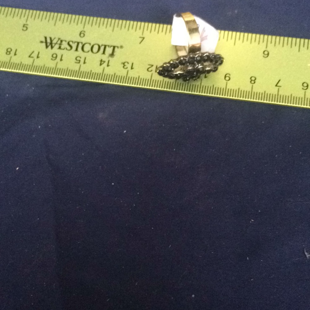 Lot of new fashion rings - Picture 2 of 4